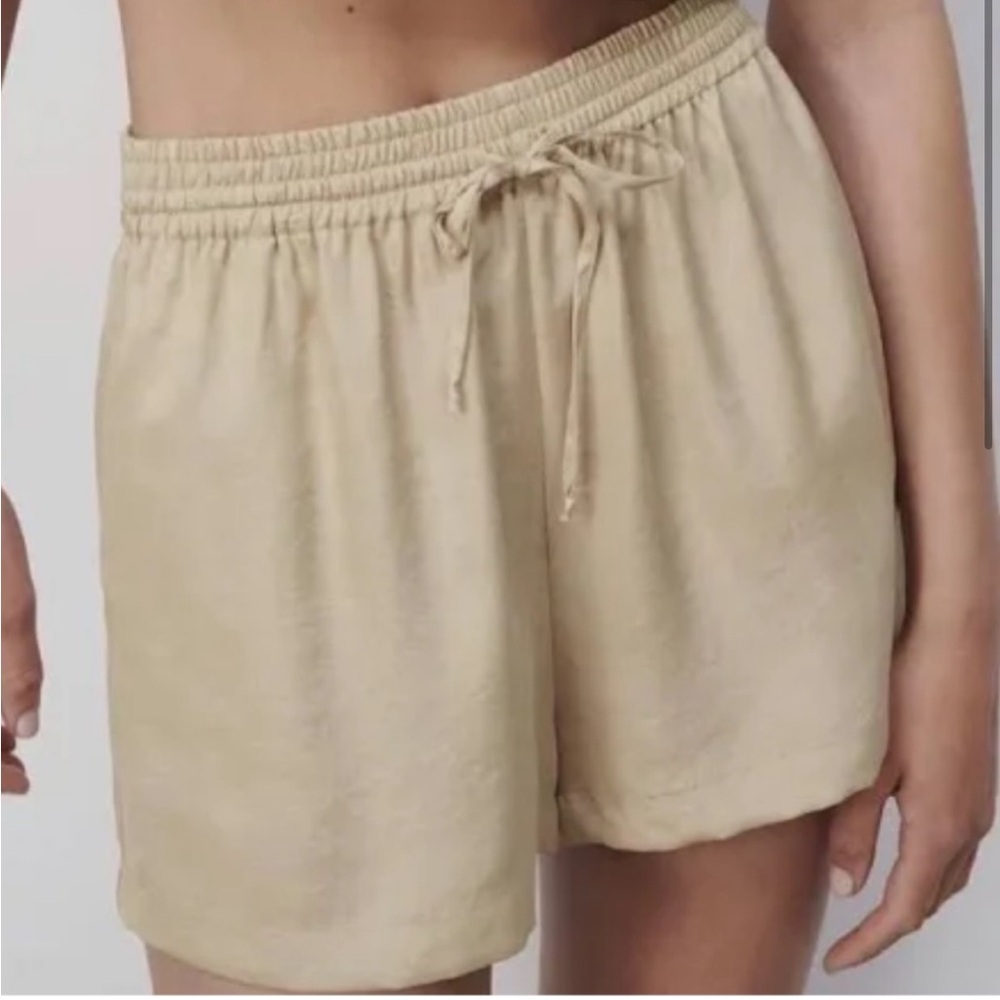 Zara Women's High Waist Tan Silk Shorts